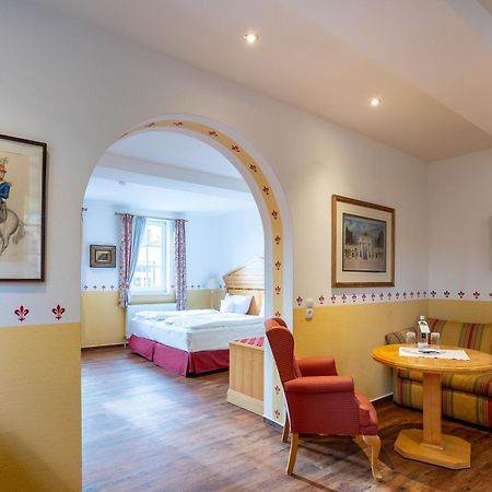 Burghotel Staufenberg Extérieur photo