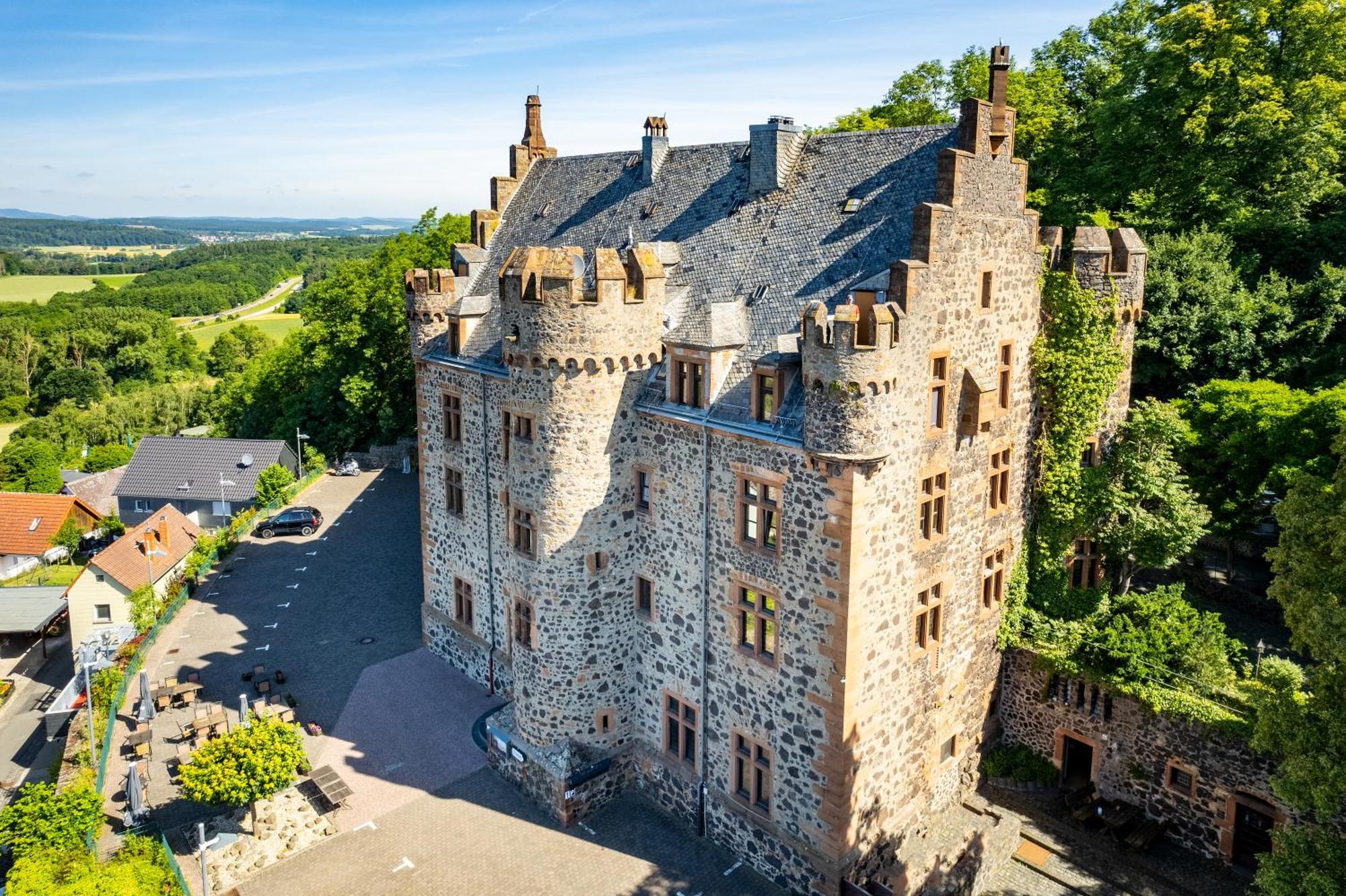 Burghotel Staufenberg Extérieur photo