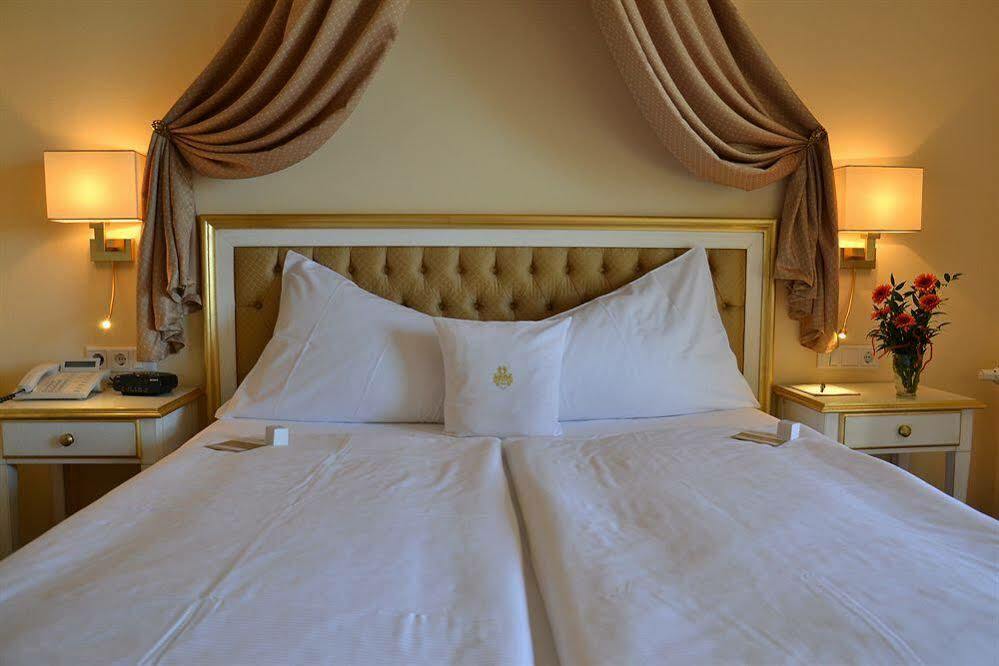 Burghotel Staufenberg Extérieur photo